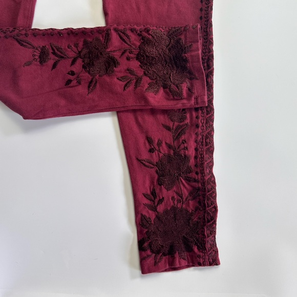 Johnny Was Joanna Tonal Embroidered Legging Vino Size Small - Picture 2 of 7